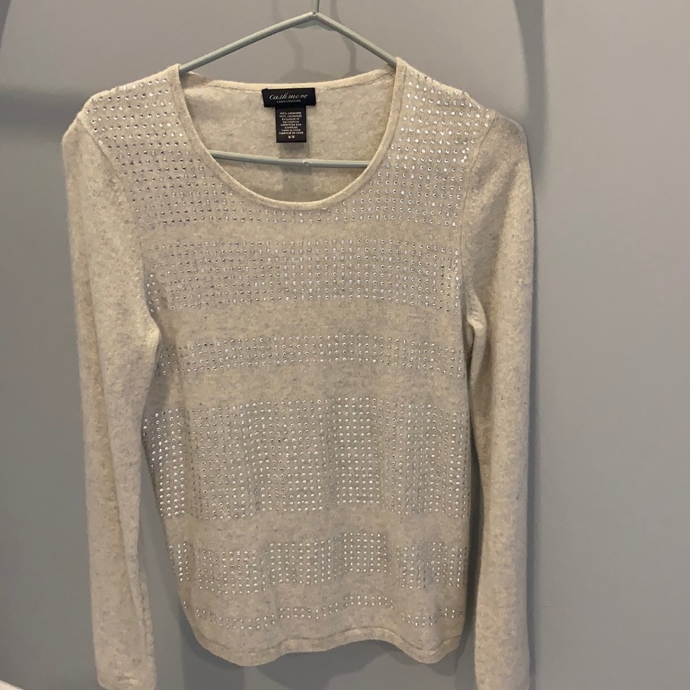 Lord and Taylor 100% cashmere sweater
